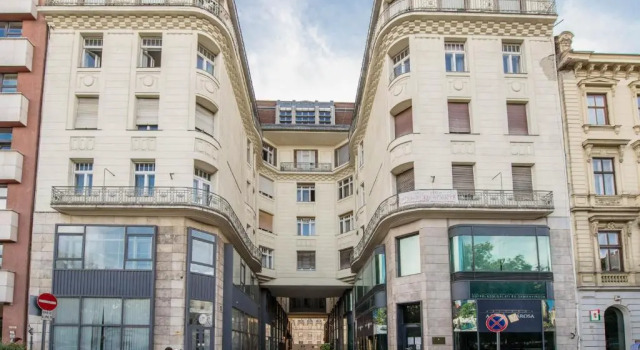 Spirit Nádor Ter Apartment, Забронировать Апартаменты/квартира 05. Внутренний город - Город Леопольда Будапешт, рядом с Музей истории Будапешта
