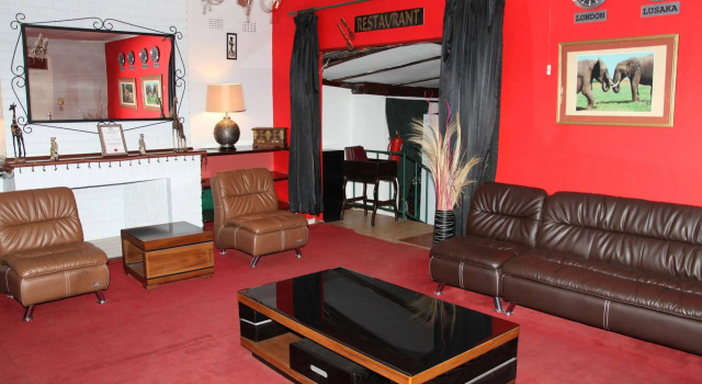 Africanza Lodge and Restaurant