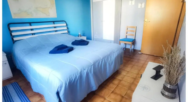 Eco Hostel Vela Vega, Buchen Sie Hostel Butera Sizilien