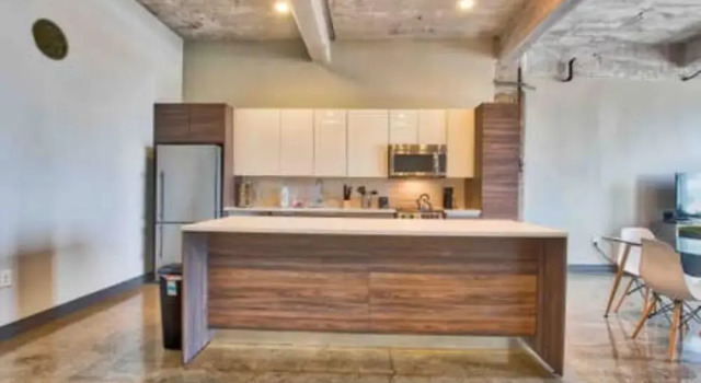 Апартаменты Luxury Downtown Luxury Lofts By RBA Living