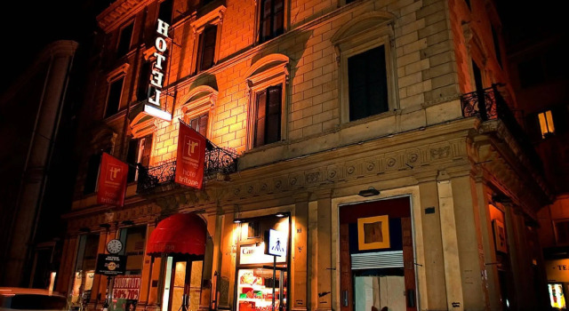 Hotel Tritone Rome