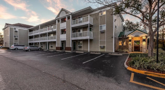 HomeTowne Studios by Red Roof Orlando - Casselberry, Prenota Hotel Casselberry Stati Uniti