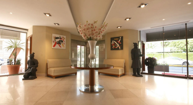 Отель Goldstar Resort