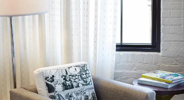 Четырёхместный номер Executive Renaissance New Orleans Arts Warehouse District Hotel