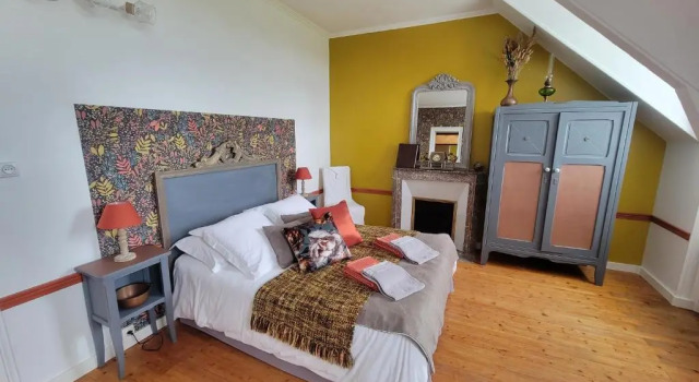 Двухместный номер Standard Chateau de Surville