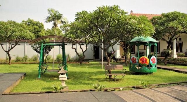 Семейный номер Standard с видом на сад Bali Nibbana Resort