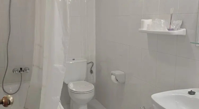 Трёхместный номер Standard с видом на внутренний двор Hostal Las Vegas