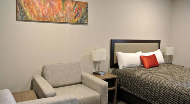 Oxford Village Motels, Забронировать Мотель Отели Craigieburn Valley Ski Club с парковкой, Парковка