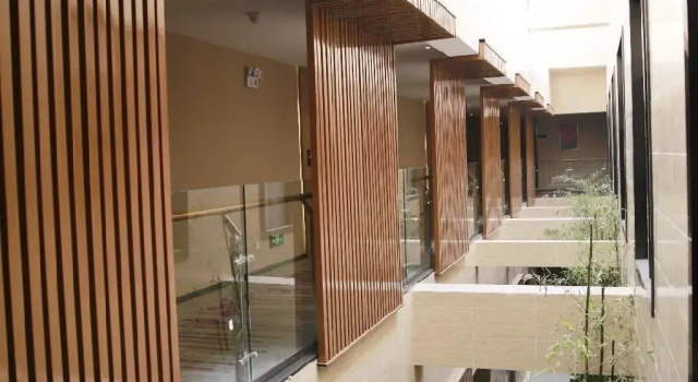 Lavande Hotel (Xi'an Fengcheng 1st Road Youth Center Metro Station Branch), Book Hotel Hoteller i Shaanxi med parkering, Parkering