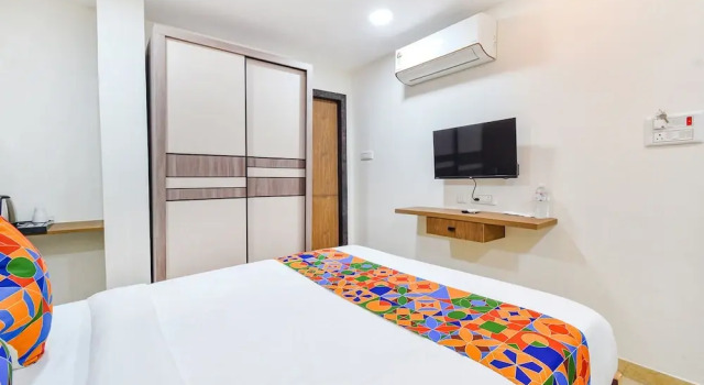 Fabhotel Seri