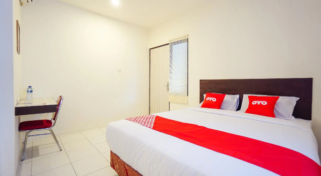 Super OYO 1838 COZY Home