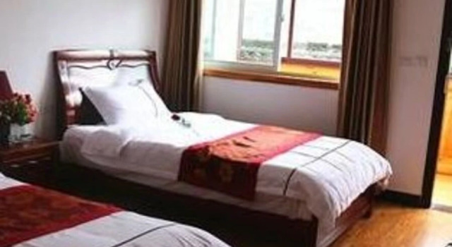 Miaozhai Renjia Inn