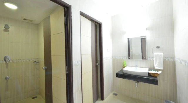 Двухместный люкс Business SRM Hotel Tuticorin