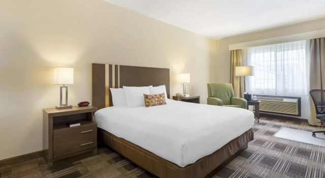 Двухместный люкс Best Western Plus The Inn at Horse Heaven