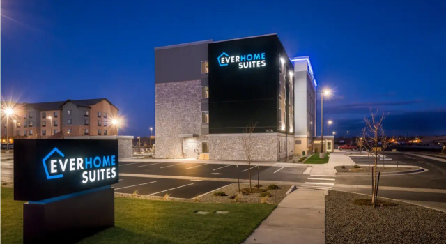 Everhome Suites Cheyenne, Забронировать Отель Отели и гостиницы Шайена, рядом с Nelson Museum of the West, Отель