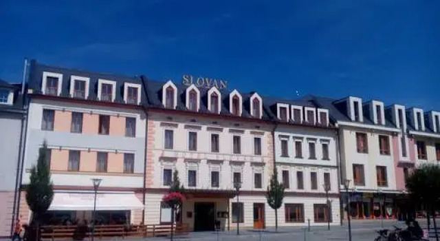 Hotel Slovan Comfort, Rezervovat Hotel Hotely v Olomouc Region se snídaní, Snídaně