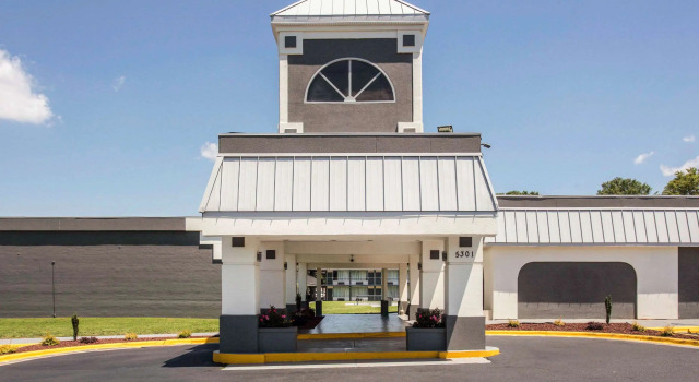 Quality Inn & Suites University Area