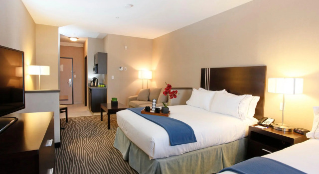 Номер Standard Holiday Inn Express Fort St John by IHG