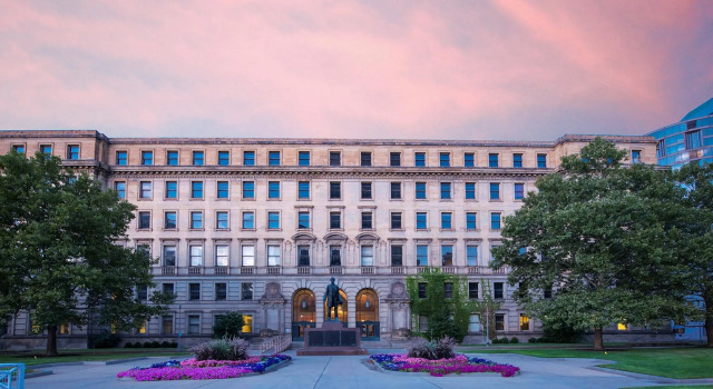 Drury Plaza Hotel Cleveland Downtown, Забронировать Отель Отели Кливленда с бассейном, рядом с Аркада Кливленда, Бассейн