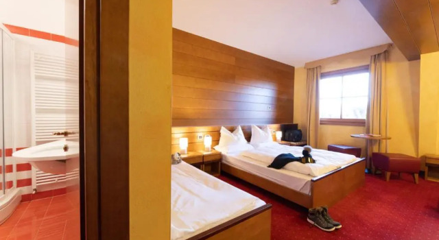 Трёхместный номер Standard Hotel Enzo Moro