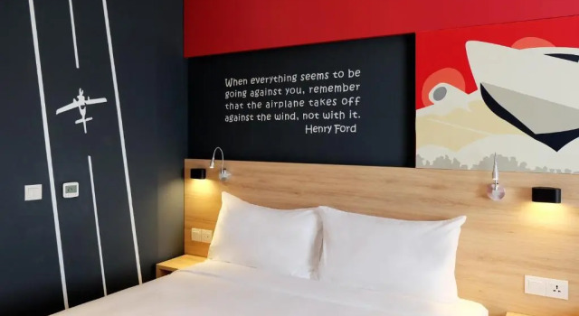 Двухместный номер Standard Ibis Saigon Airport