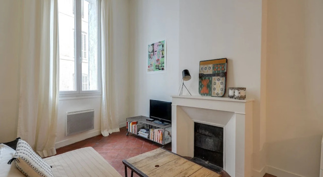 Appartement spacieux 1min C. Mirabeau