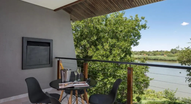 Семейный номер Standard River Place Manor