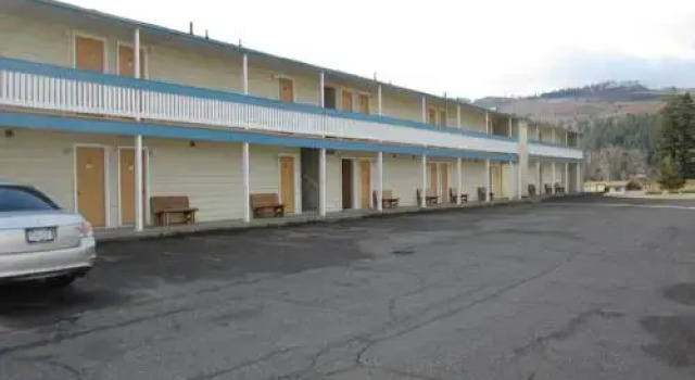 Y-5 Motel, Réserver Camping Barriere Sun Peaks