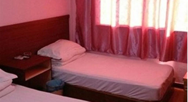 Ruyi Hotel Suzhou No. 2 Branch, Забронировать Отель Отели Сучжоу с парковкой, Парковка