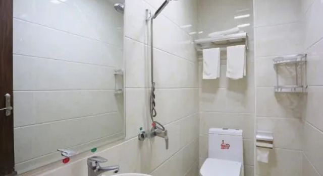 First class Express Hotel (Huanghua Airport store), Prenota Hotel Hotel a Changsha con parcheggio, Parcheggio