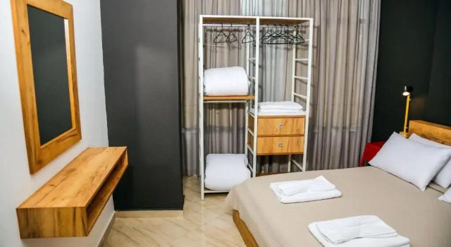 Апартаменты с балконом Arc Hotel Tirana