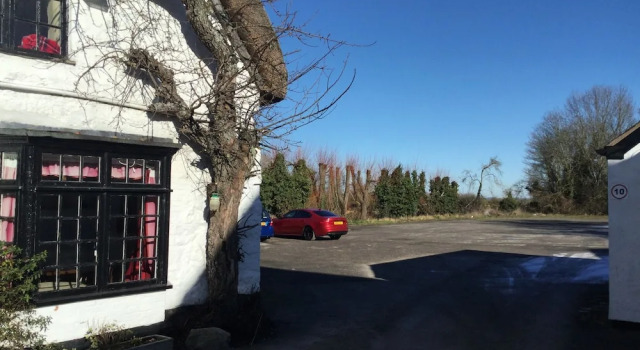 The Harrow Inn, Забронировать Отель Wanborough Уилтшир