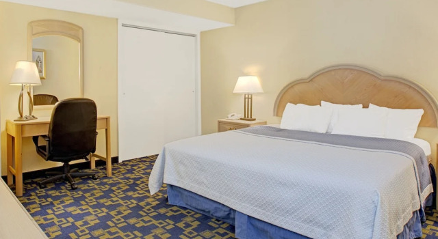 Windsor Hotel, Prenota Hotel East Windsor North Jersey