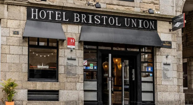 Hôtel Bristol Union, Rezerwuj Hotel Intra Muros 