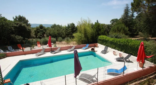 Lou Cigalon, Rezervasyon Villa Luberon otoparklı oteller, Otopark