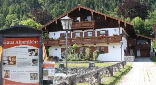 Haus Alpenlicht, Забронировать Отель Отели в центре Райт-им-Винкль, в центре, Парковка