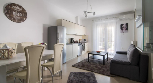 apartments-michalis, Book Apartment  