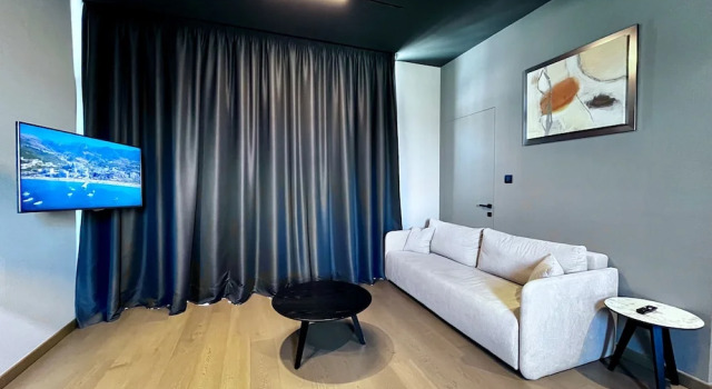 128 LIM - 2006 Stay Only Tower Suite, Boek Appartement Germasogeia 