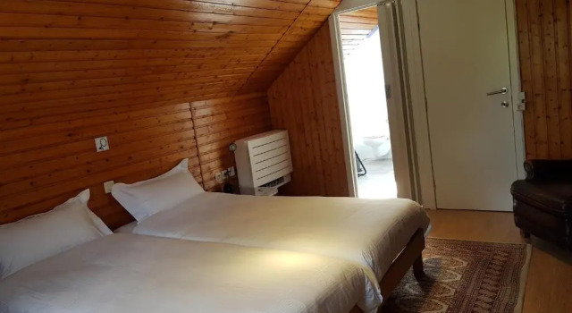 B&B Le Reclus, Rezerwuj Bed and Breakfast Hotele w Bruksela z parkingiem, Parking