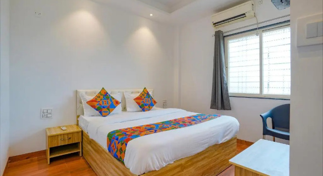 Fabhotel Farmaish Garden