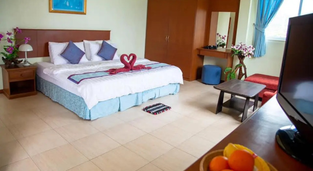 Люкс oceanfront VIVA on the Beach Hotel