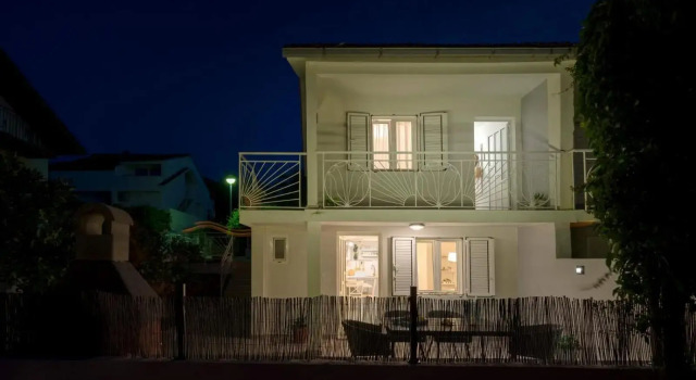 Holiday Home Belina, Prenota Hotel Stari Grad 