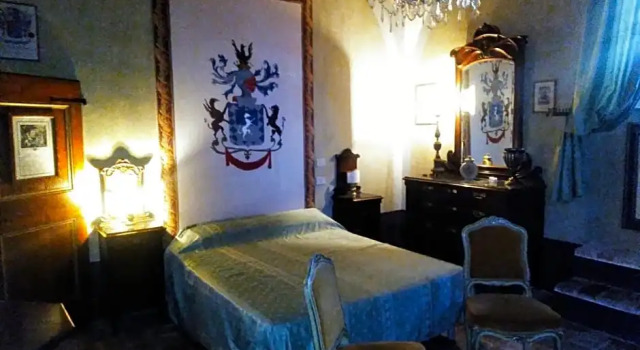 Palazzo 100 finestre Suite D'Annunzio, Rezervovat Hotel  