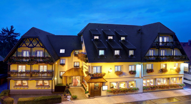 Best Western Plus Au cheval Blanc à Mulhouse, Book Hotel 4-Star Hotels in Haut-Rhin, 4*