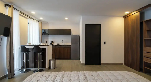 Luxurious Room in Heart of Ciudad de México - Room J2, Забронировать Гостевой дом Гостевые дома Мехико, рядом с Поланко, Гостевой дом