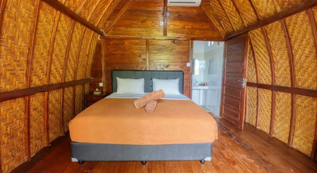 Butterfly Bungalows