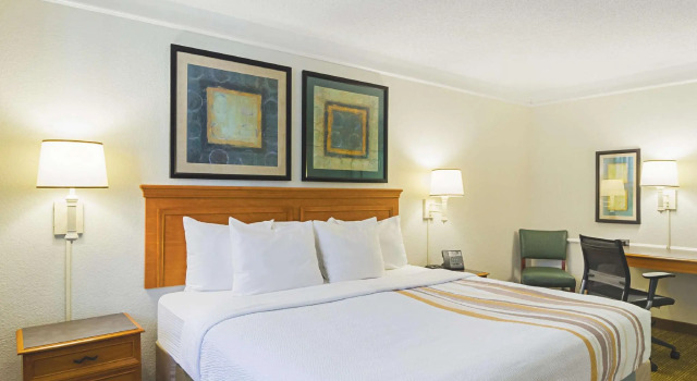 Двухместные апартаменты Ramada by Wyndham Westminster Denver