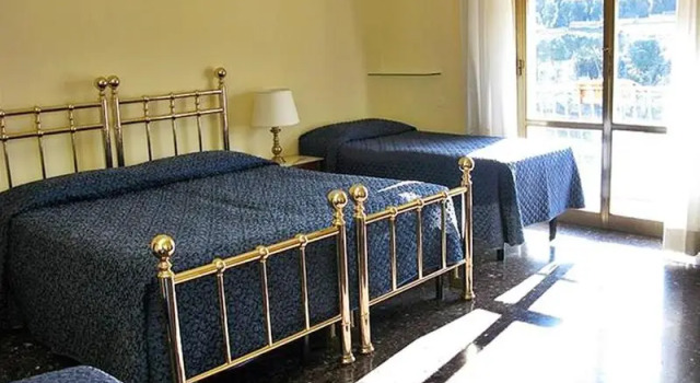 Hotel Ritz, Забронировать Отель Отели Флоренции с завтраком, рядом с Баптистерий сан Джовани, Завтраки
