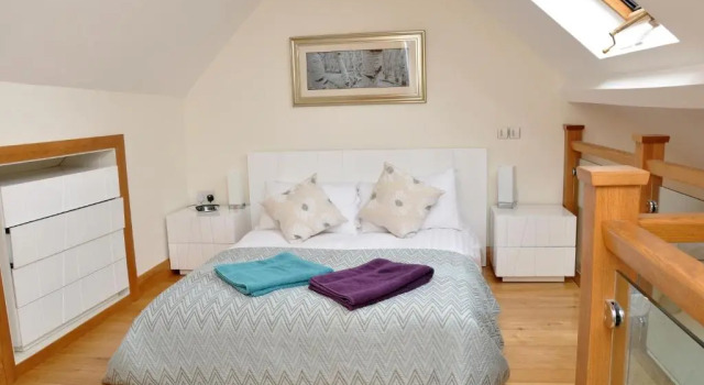 Апартаменты Deluxe Ashbrook Lets Apartments