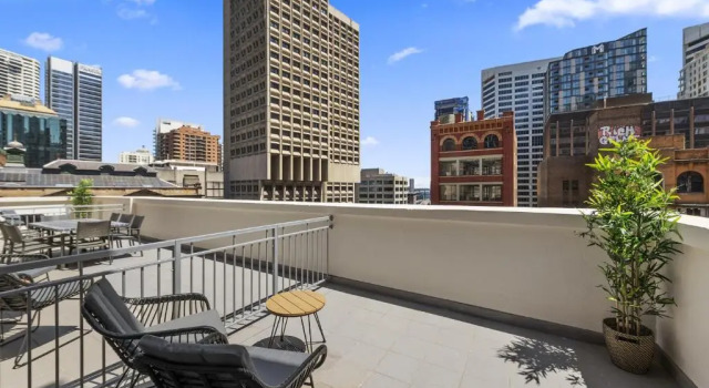 Двухместный номер Standard с балконом YEHS Hotel Sydney QVB